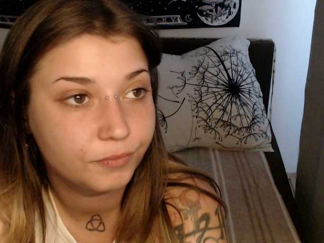 RacyRoby live cam on BongaCams
