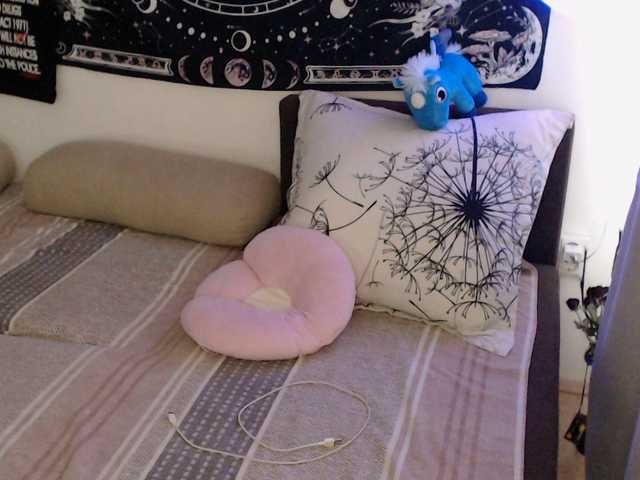 RacyRoby live cam on BongaCams