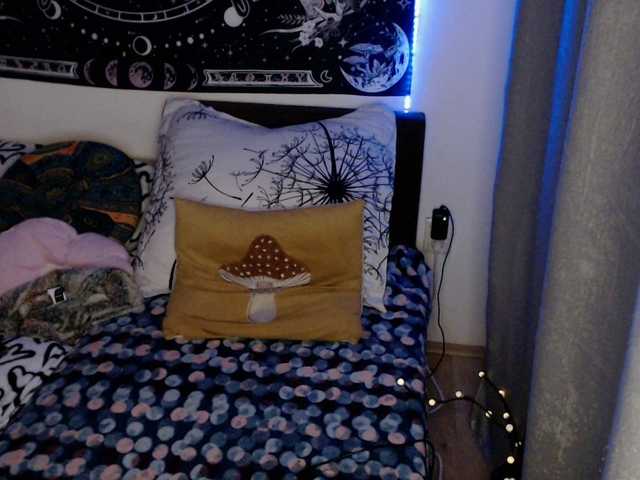 RacyRoby live cam on BongaCams