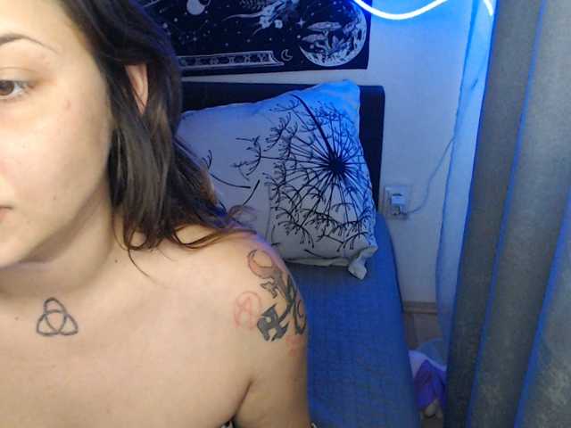 RacyRoby live cam on BongaCams