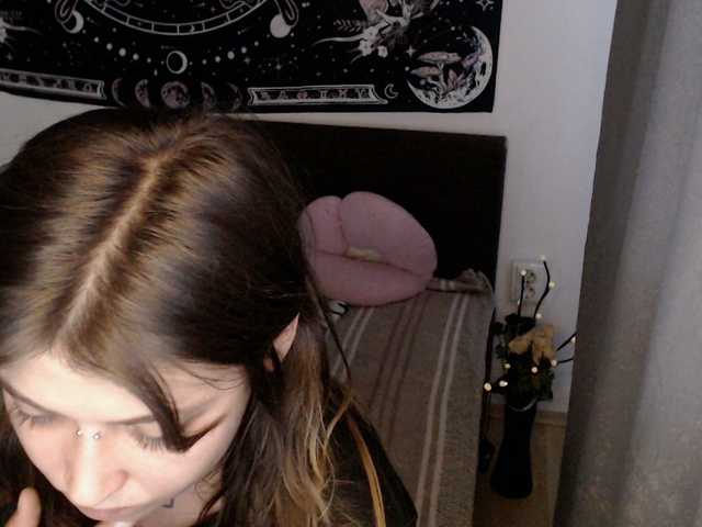 RacyRoby live cam on BongaCams