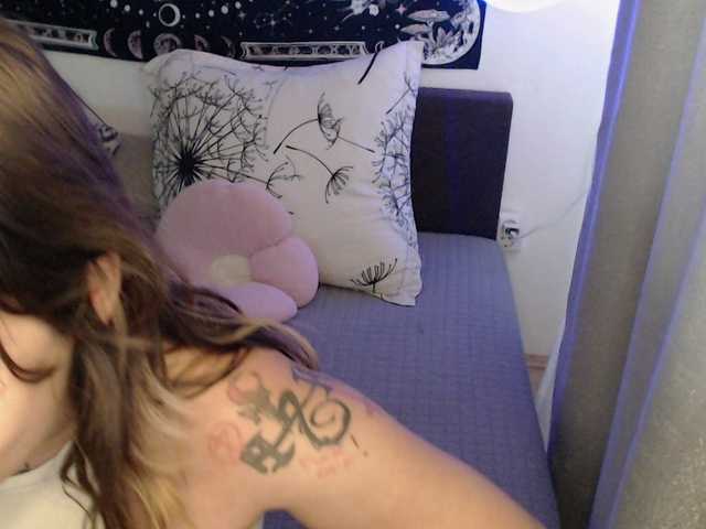 RacyRoby live cam on BongaCams