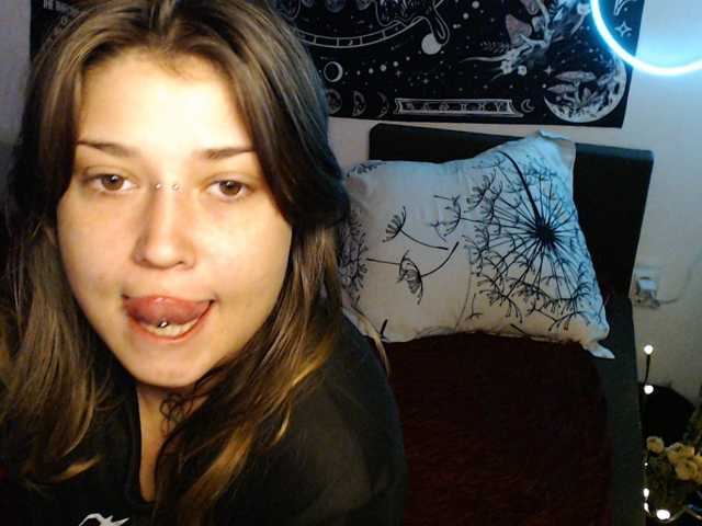 RacyRoby live cam on BongaCams