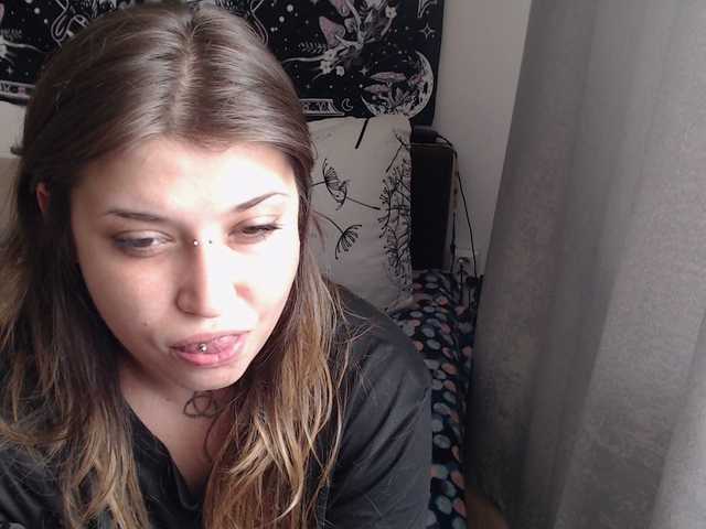 RacyRoby live cam on BongaCams