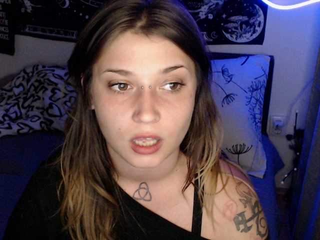 RacyRoby live cam on BongaCams