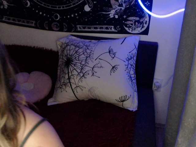 RacyRoby live cam on BongaCams