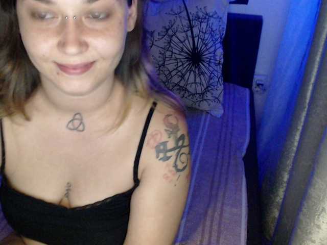 RacyRoby live cam on BongaCams