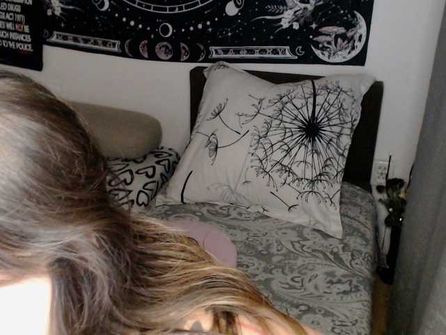 RacyRoby live cam on BongaCams