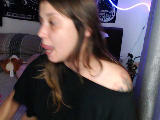 RacyRoby live cam on BongaCams