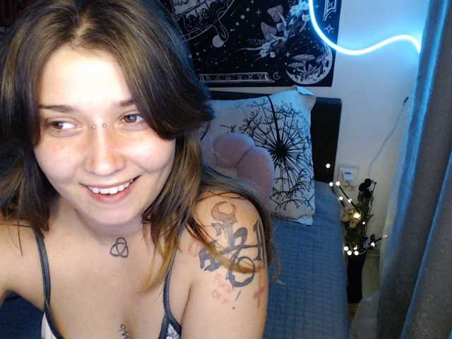 RacyRoby live cam on BongaCams