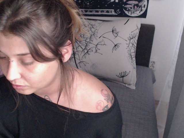 RacyRoby live cam on BongaCams