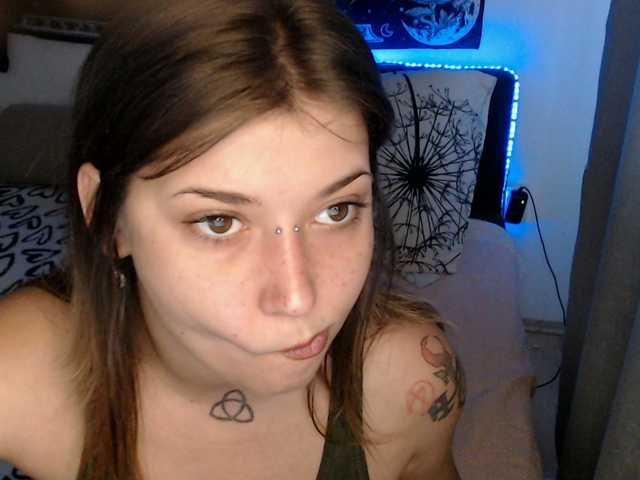 RacyRoby live cam on BongaCams