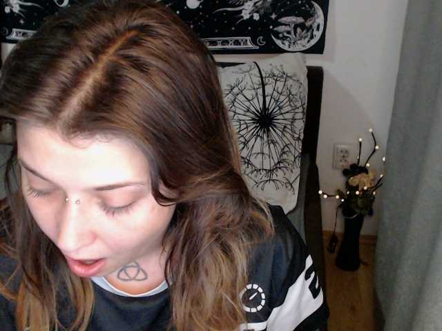 RacyRoby live cam on BongaCams