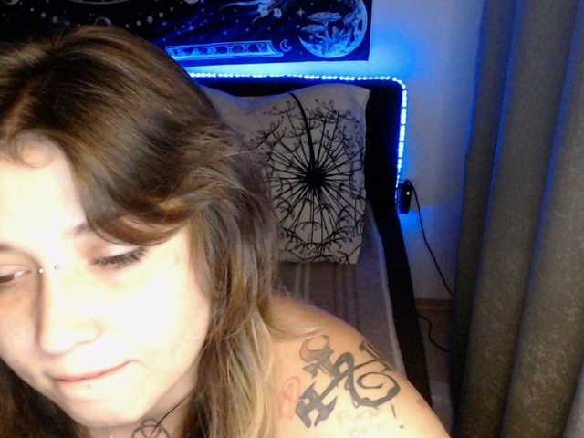 RacyRoby live cam on BongaCams