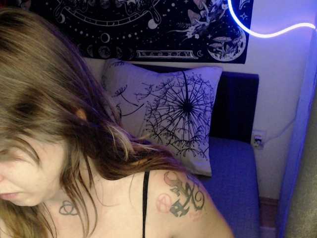 RacyRoby live cam on BongaCams