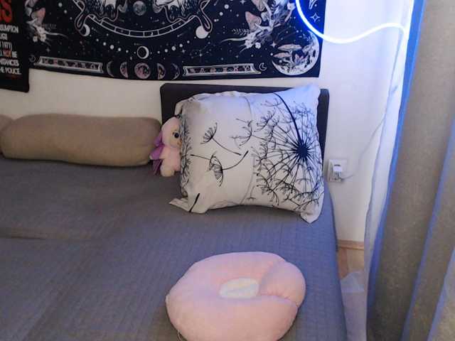 RacyRoby live cam on BongaCams