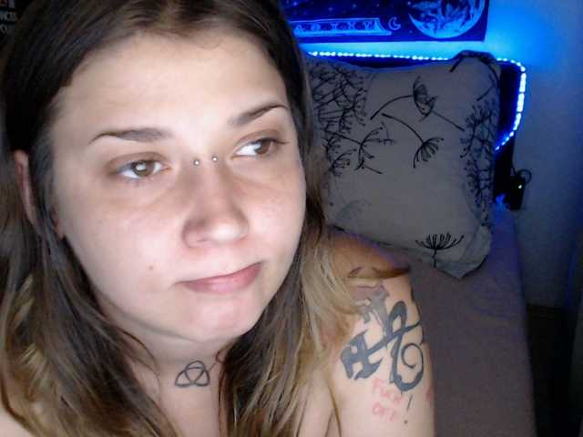 RacyRoby live cam on BongaCams