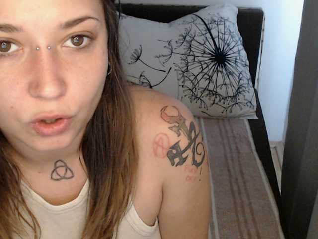 RacyRoby live cam on BongaCams