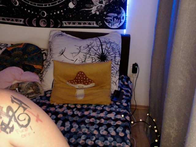 RacyRoby live cam on BongaCams