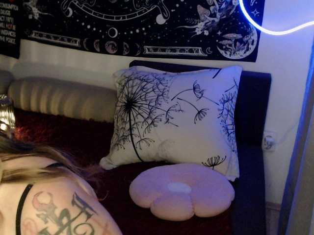 RacyRoby live cam on BongaCams