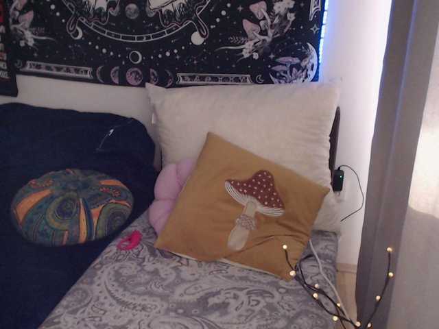 RacyRoby live cam on BongaCams