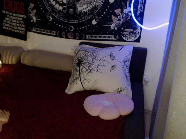 RacyRoby live cam on BongaCams