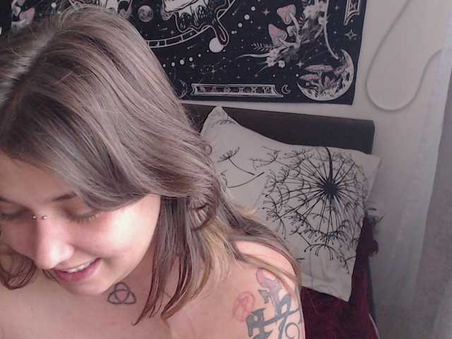 RacyRoby live cam on BongaCams