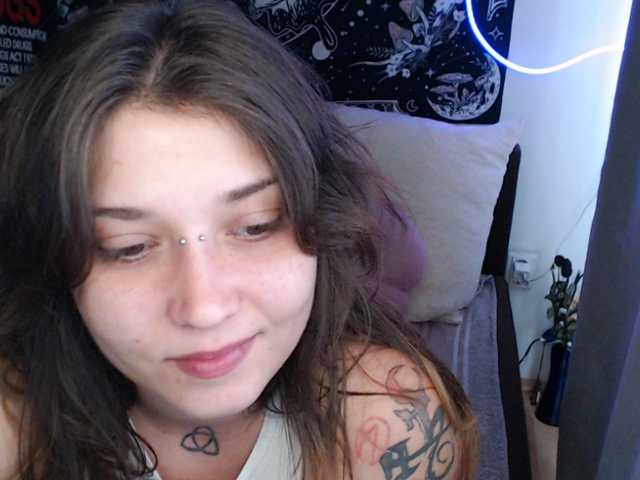 RacyRoby live cam on BongaCams