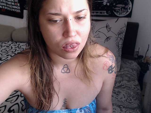 RacyRoby live cam on BongaCams