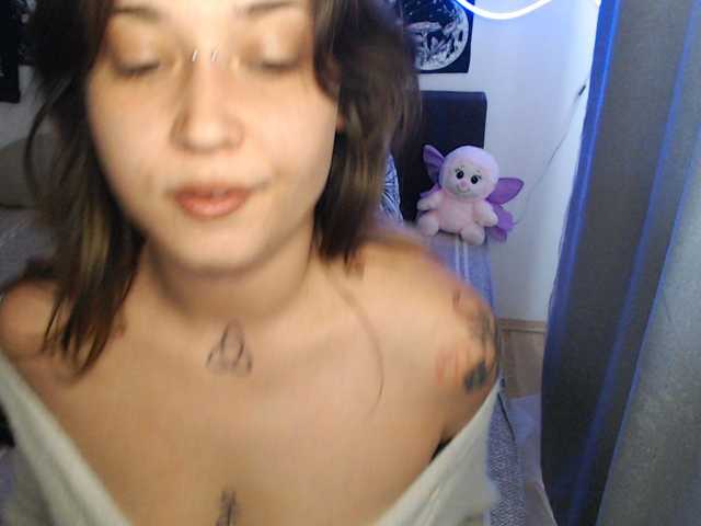 RacyRoby live cam on BongaCams