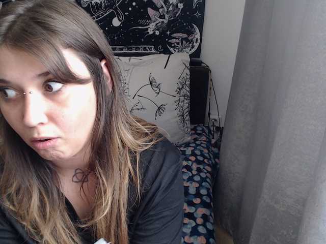 RacyRoby live cam on BongaCams