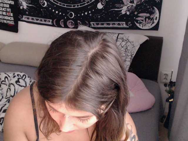 RacyRoby live cam on BongaCams