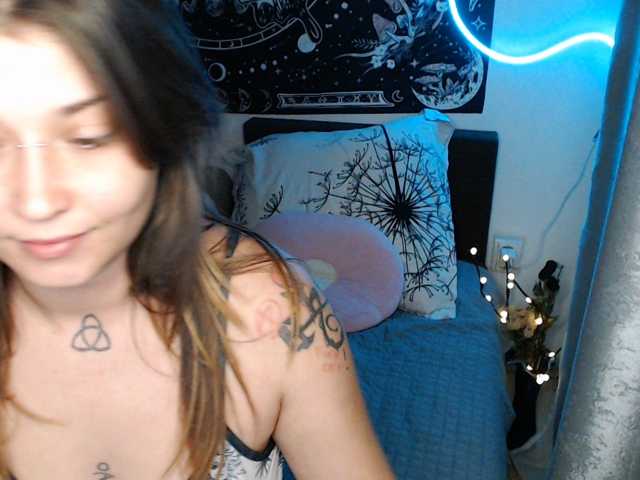 RacyRoby live cam on BongaCams