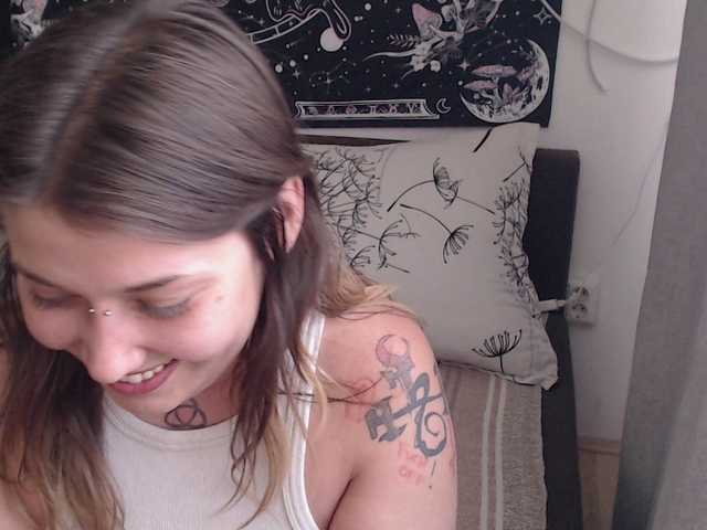 RacyRoby live cam on BongaCams