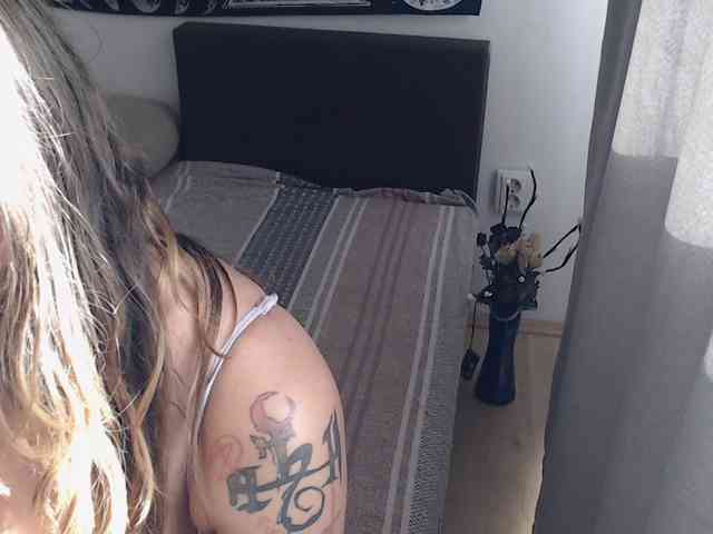 Modella: RacyRob