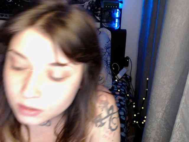RacyRoby webcam