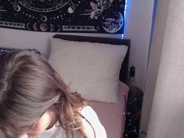 RacyRoby webcam