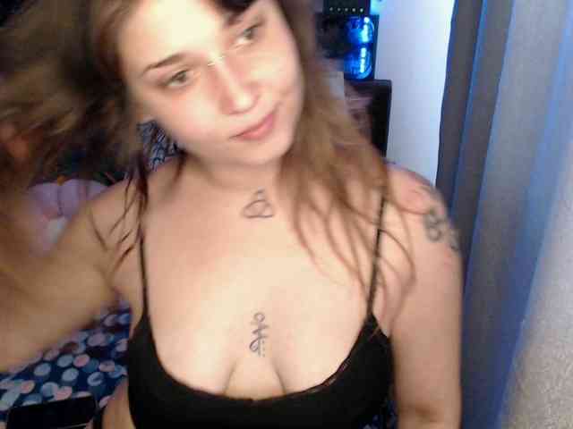 RacyRoby webcam