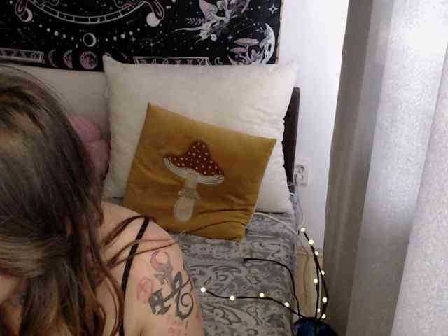 RacyRoby webcam
