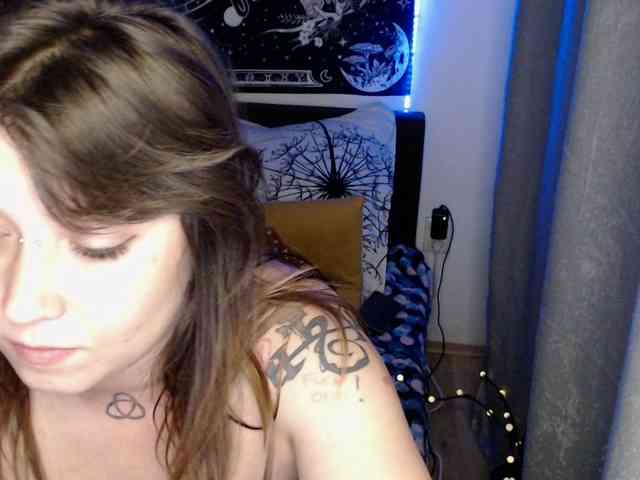 RacyRoby webcam