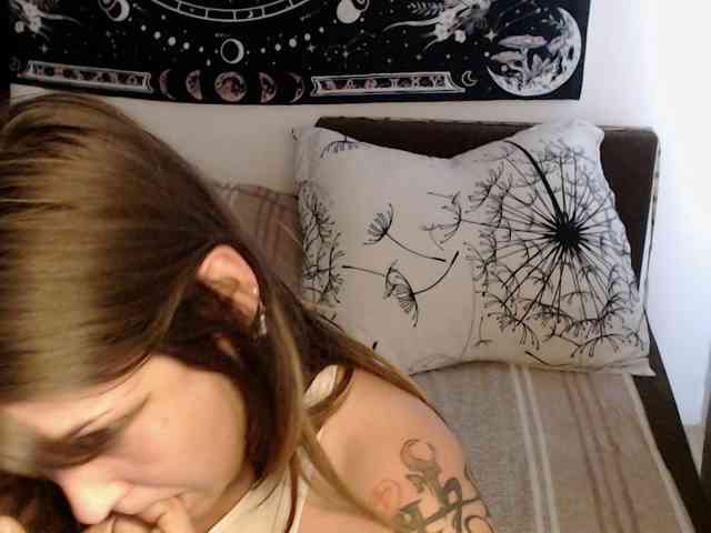 RacyRoby webcam