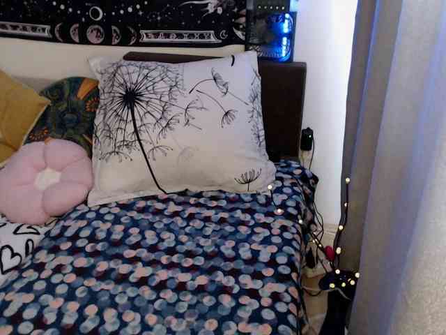 RacyRoby webcam