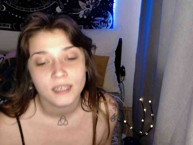 RacyRoby webcam