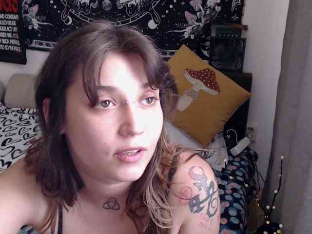 RacyRoby webcam