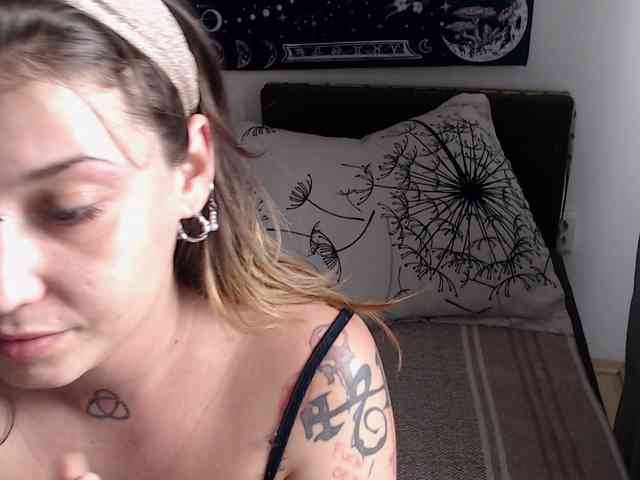 RacyRoby webcam