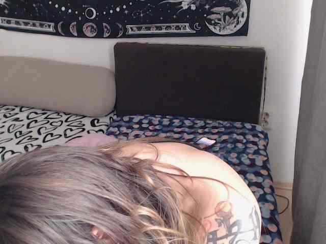 RacyRoby webcam