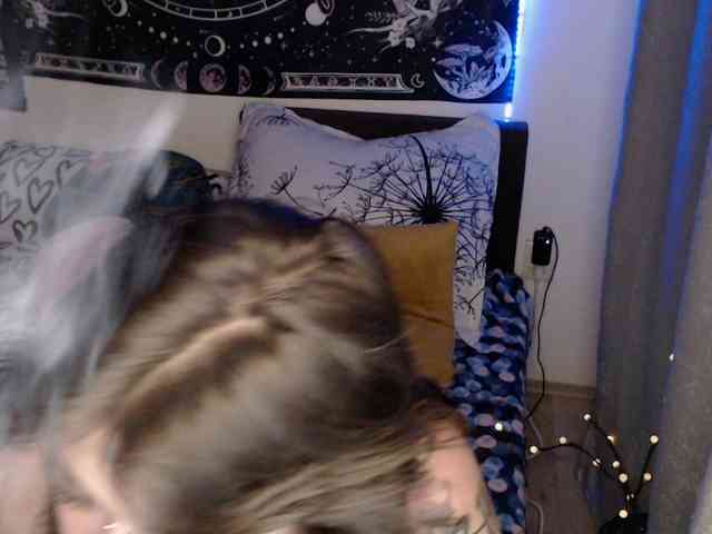 RacyRoby webcam