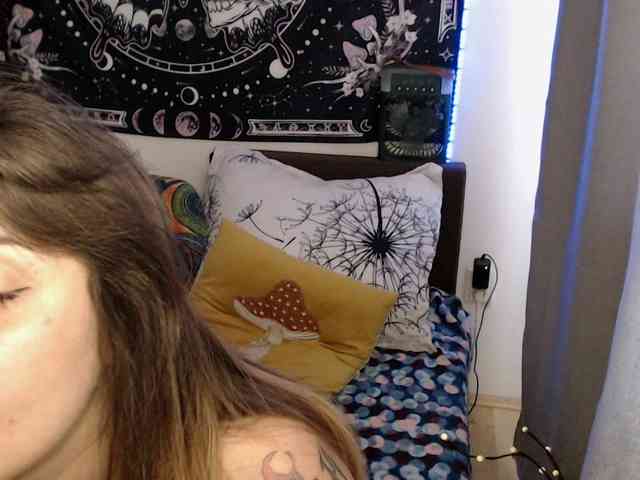 RacyRoby webcam