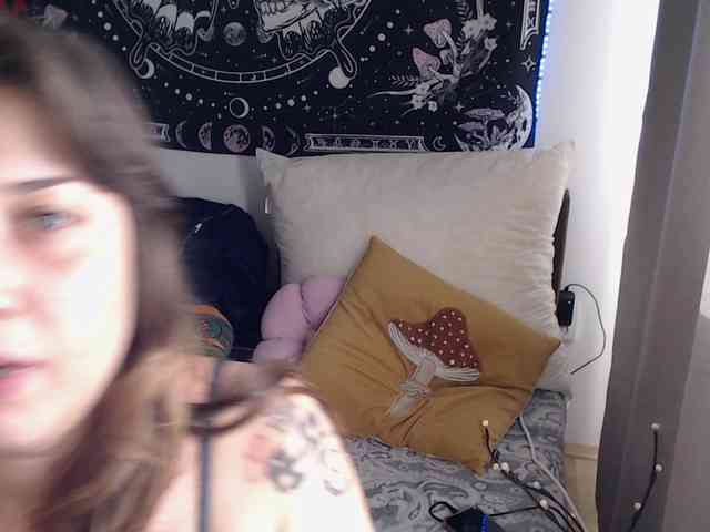 RacyRoby webcam