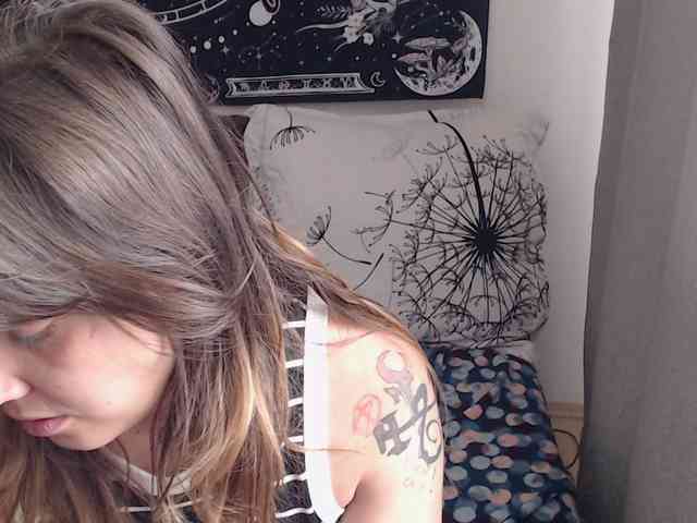 RacyRoby webcam